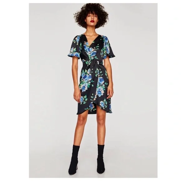 floral satin dress zara Zara | Dresses | Zara Floral Satin Dress
